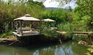 2.5-Hour Couples Paradise Spa Package including Limited Drinks at Island Spa @ Iris Retreat