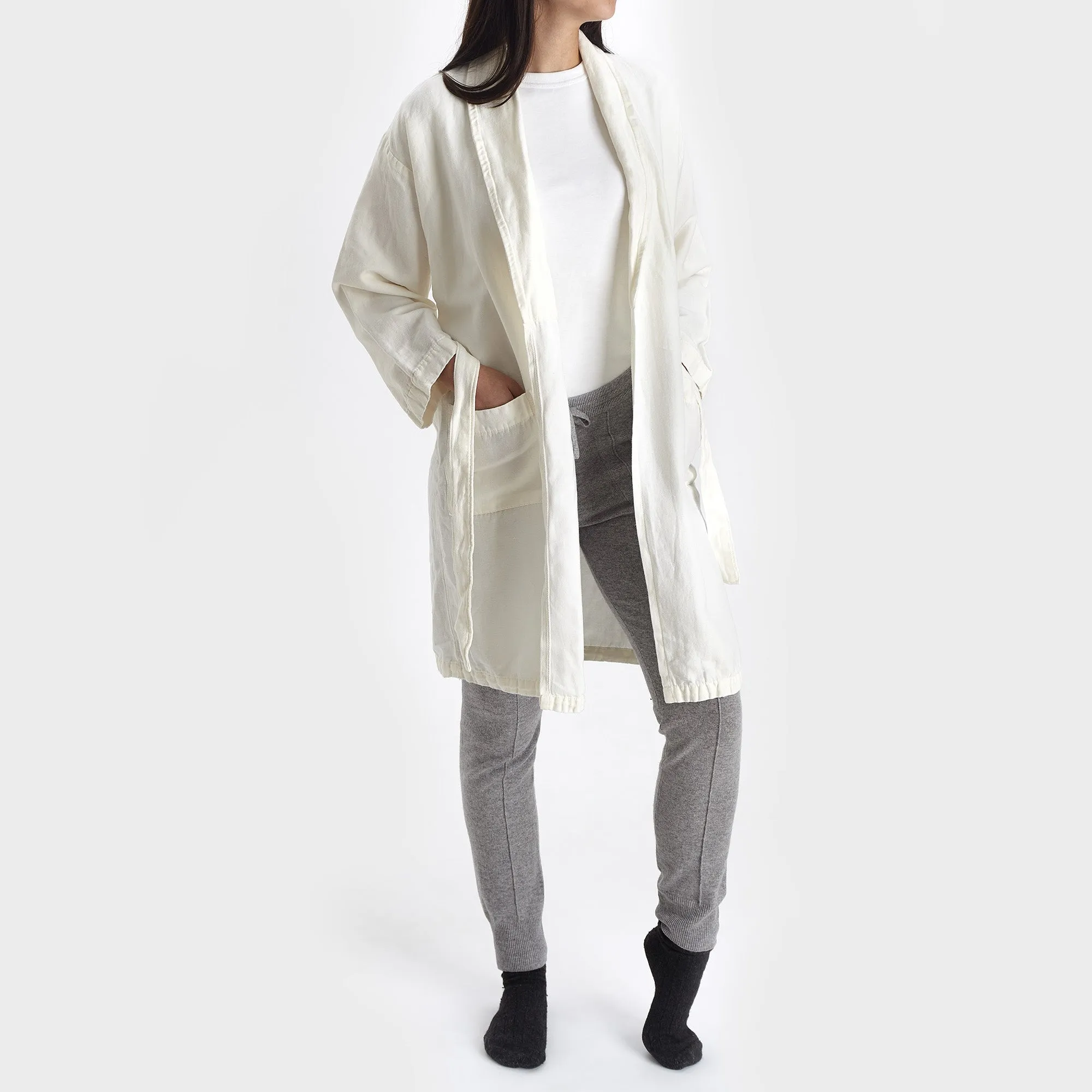 Antero Bathrobe [White]