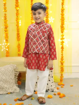 Boys Pure Cotton Printed Kurta Pajama With Jacket - Red
