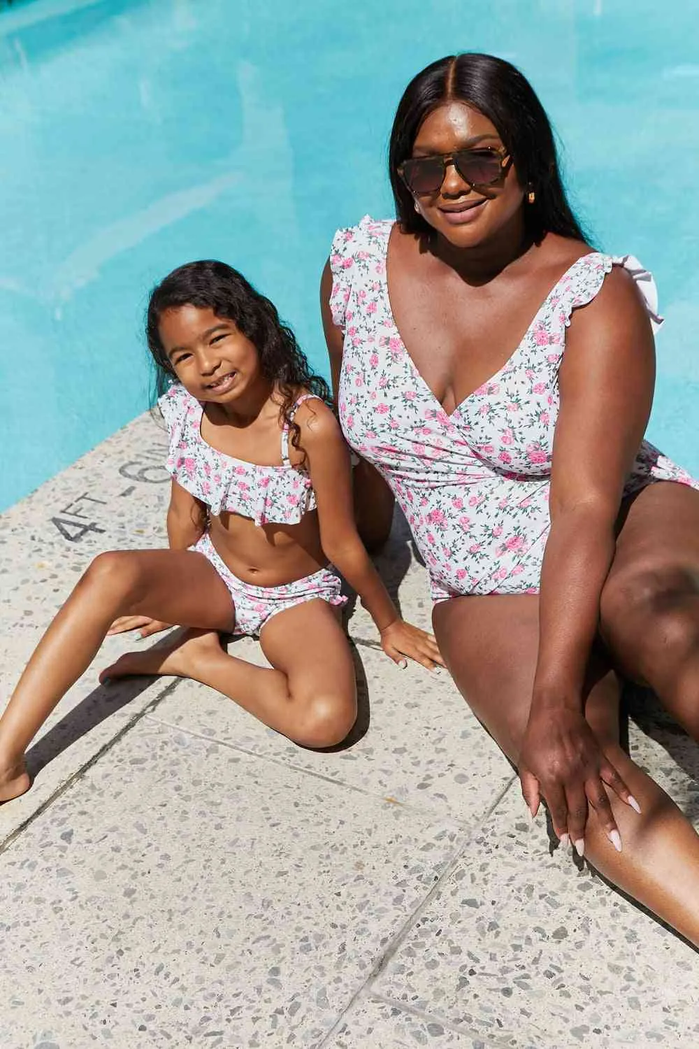 Float On Ruffle Two-Piece Girls Swim Set in Roses Off-White