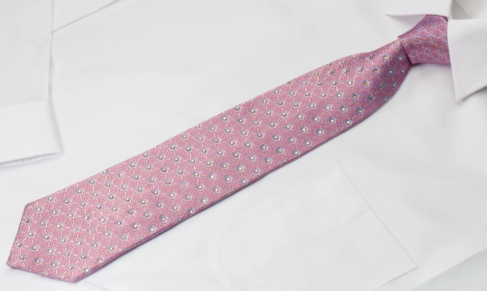 Giorgio Ferri Mens Woven Silk Rhinestone Necktie Geometric Trellis On Mauve
