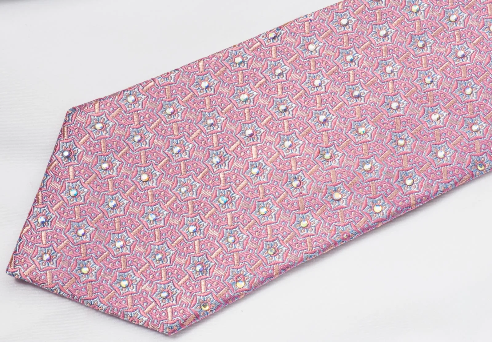 Giorgio Ferri Mens Woven Silk Rhinestone Necktie Geometric Trellis On Mauve