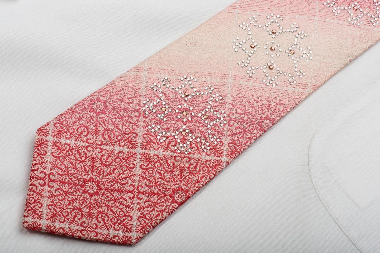 Grand Jour Mens Rhinestone Silk Necktie Arabesk On Pink With Sparkles