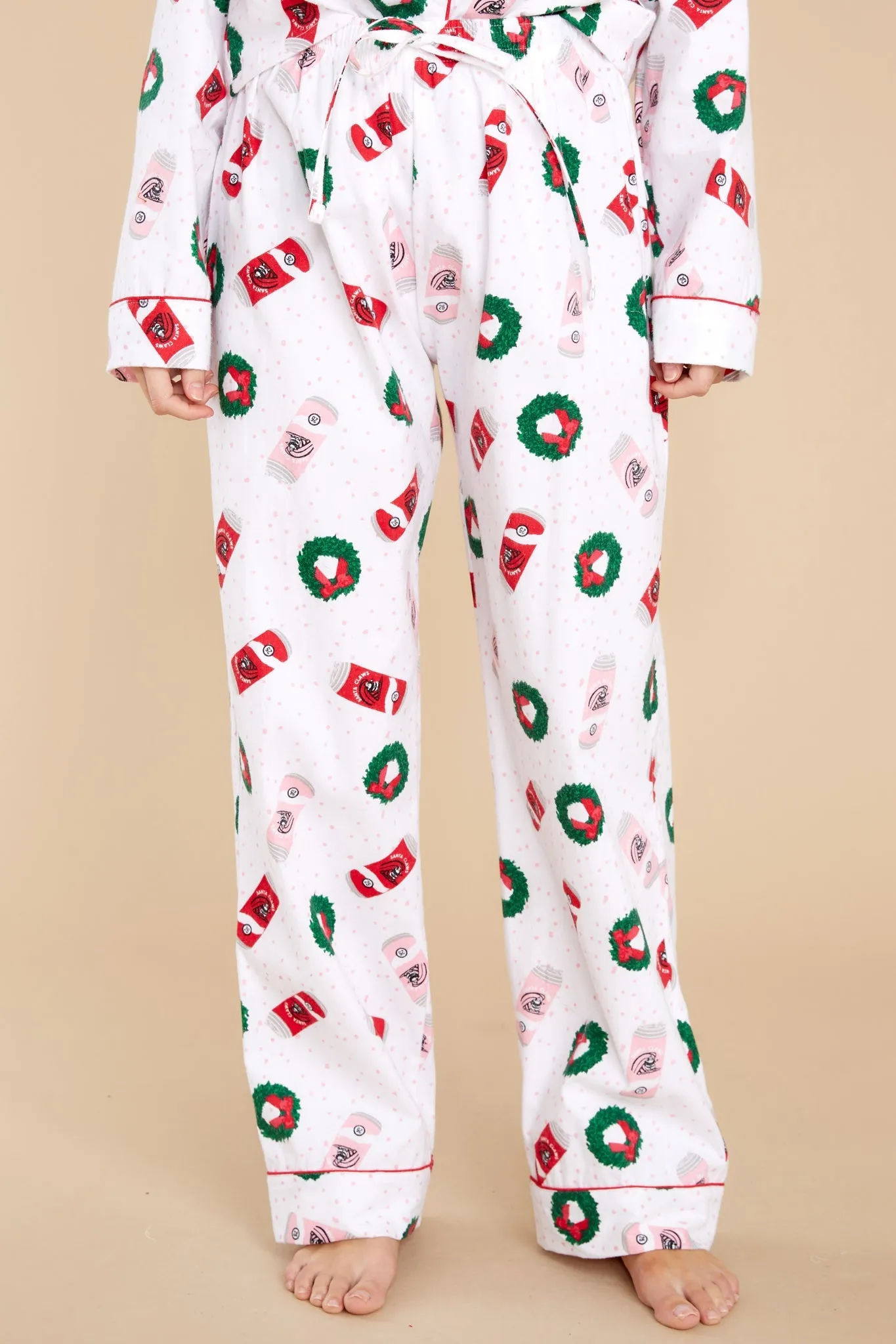 Here Comes Santa Claws White Multi Pajama Set