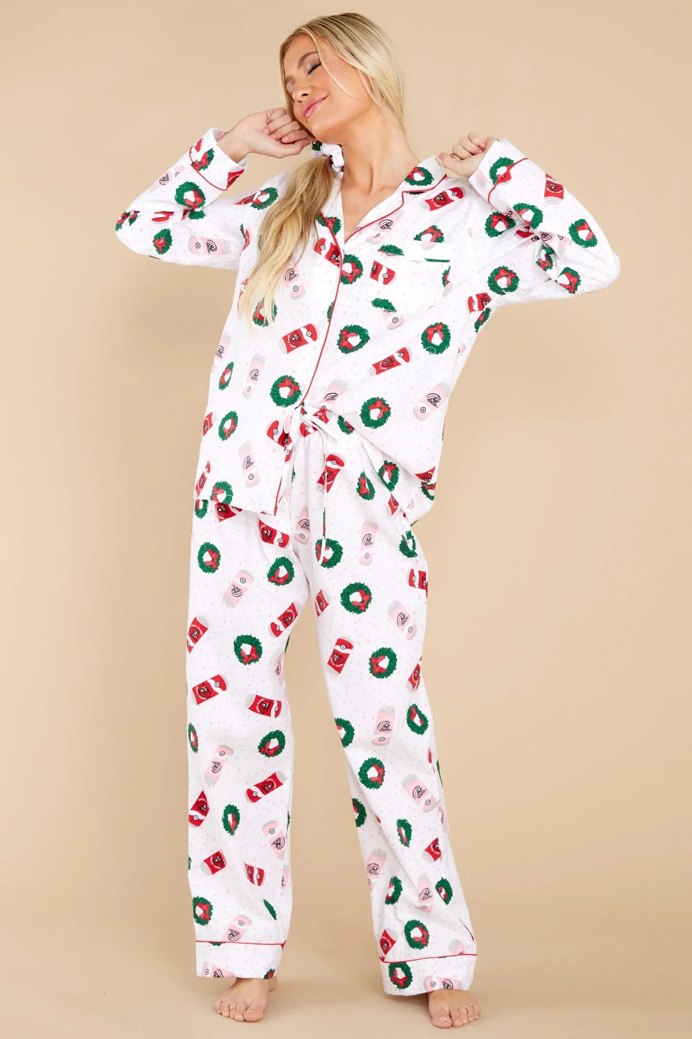 Here Comes Santa Claws White Multi Pajama Set