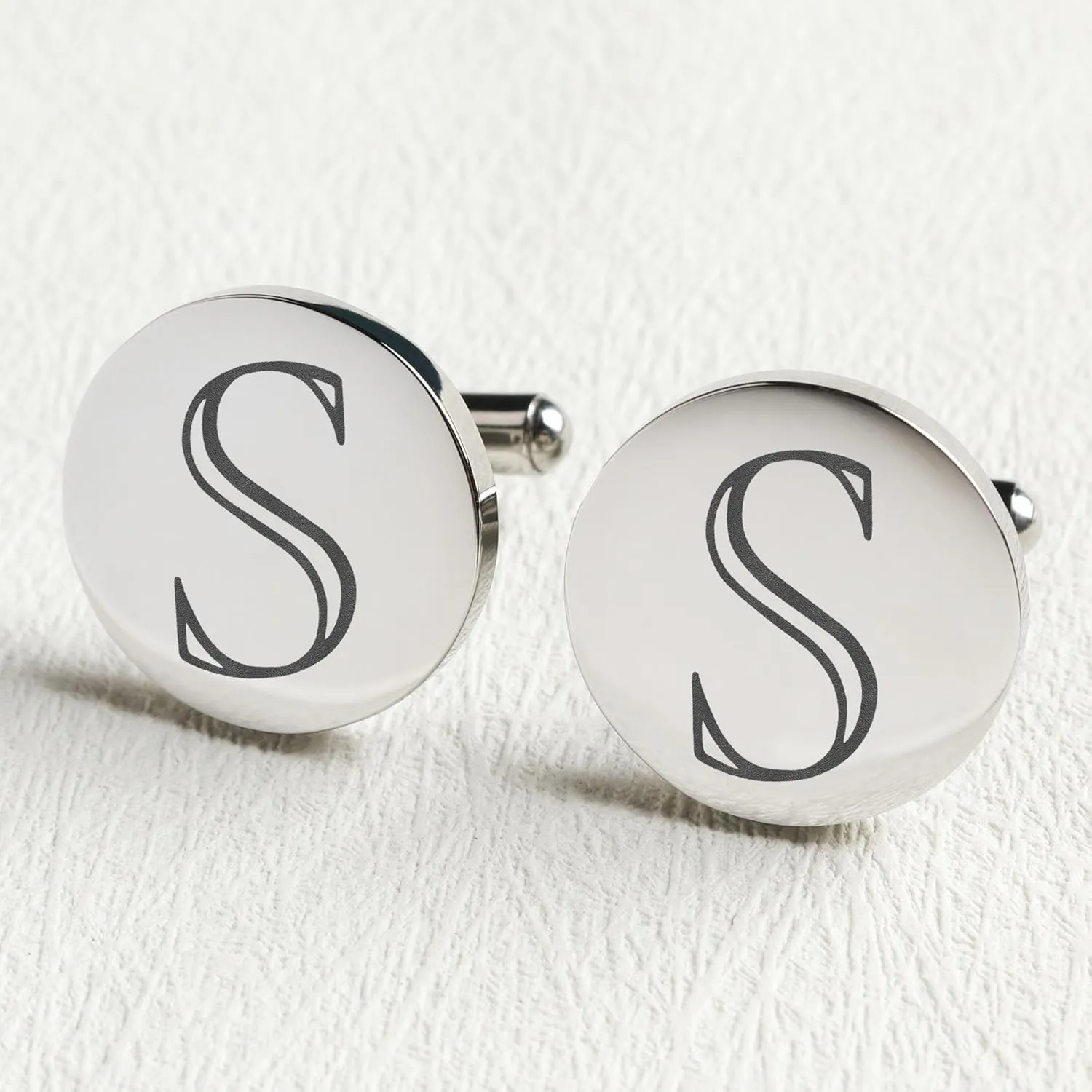 Mens Classic Initial Cuff links A-Z Alphabet 26 Letters Stainless Steel Silver CuffLinks with Engraved Walnut Wood Gift Box Business Wedding Set