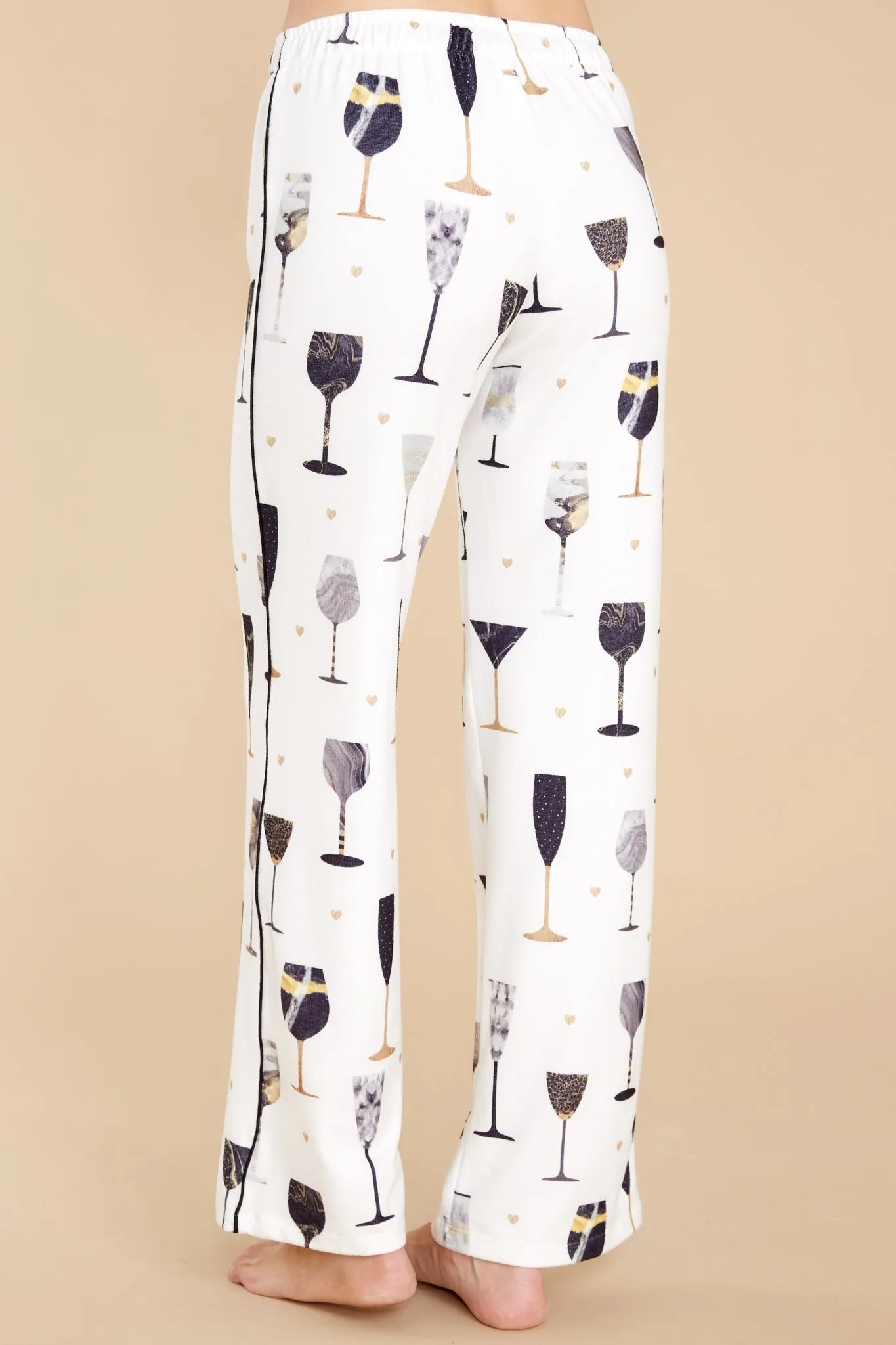 Night Cheers Ivory Wine Print Pajama Set