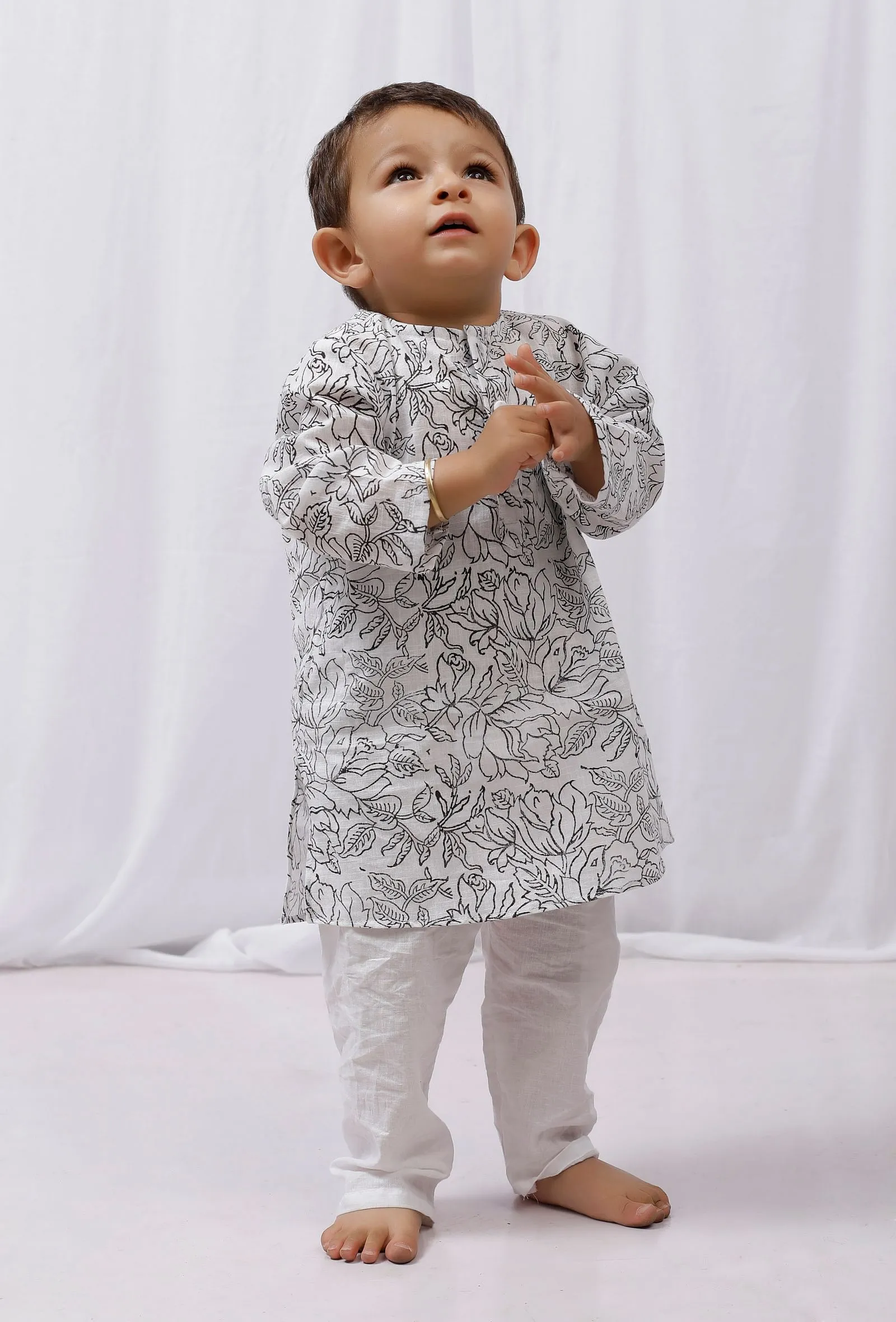 Set of 2: Black Hand Block Printed Cotton Kurta and White Pajama Set