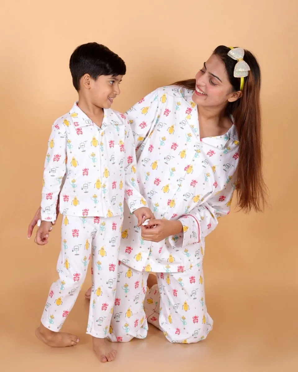 Set Of 3: Robo Club Matching Pajama Set For Mom And Baby