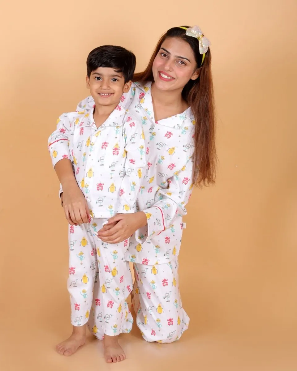 Set Of 3: Robo Club Matching Pajama Set For Mom And Baby