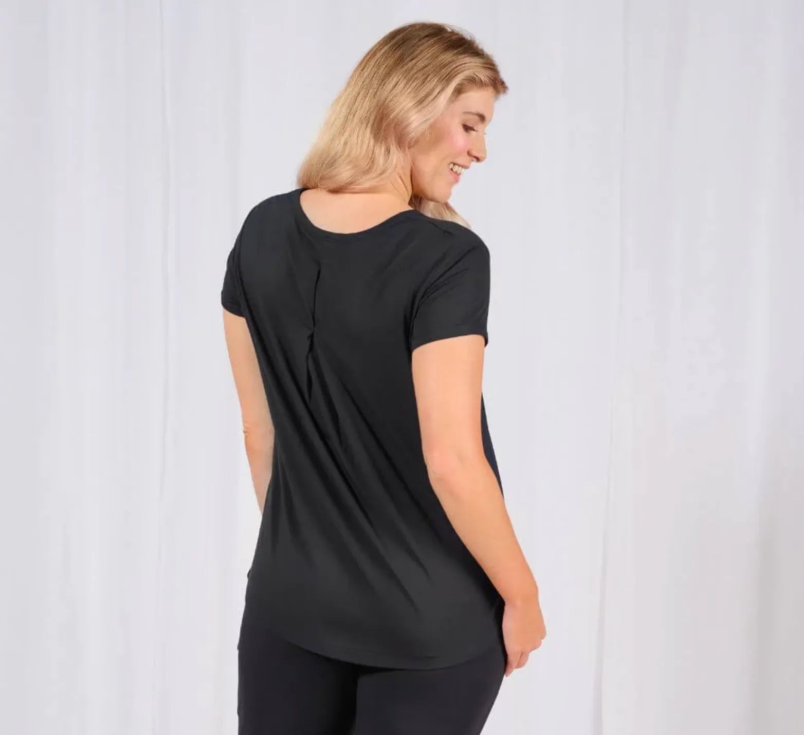 Tulip Tee Black- XLarge