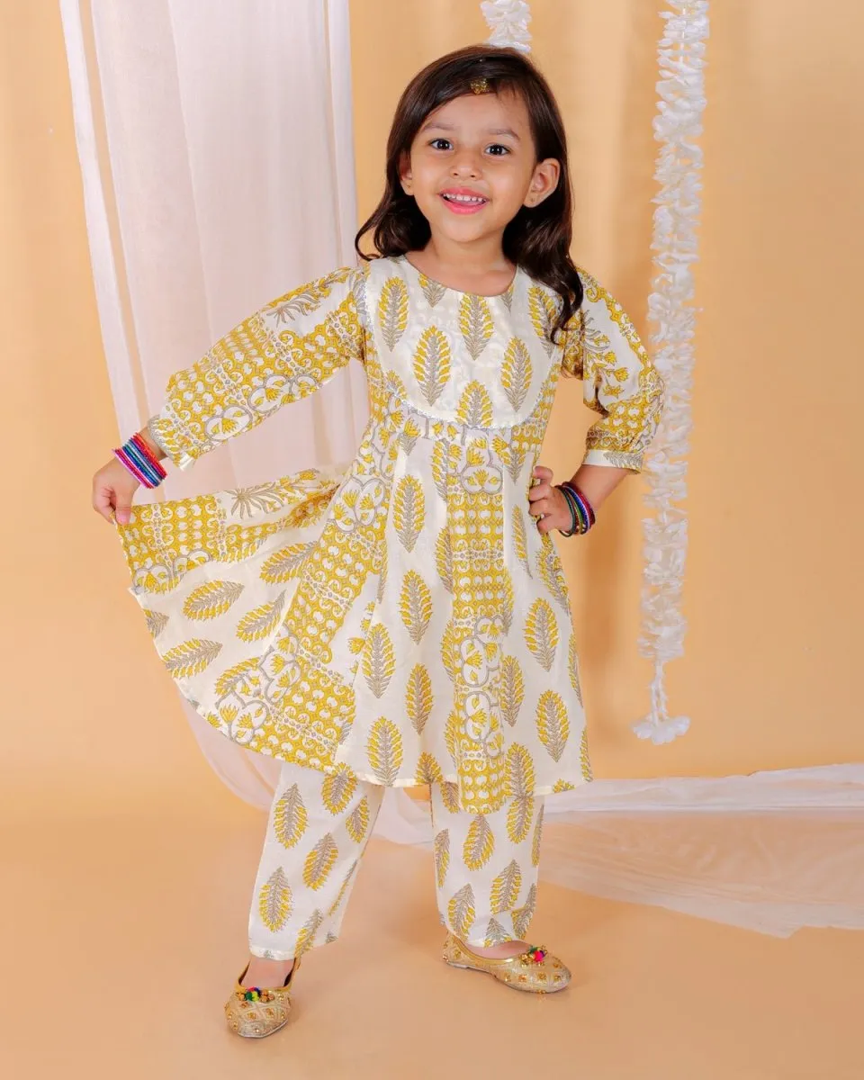 Twinning Combo-Madhupeela Floral Print Anarkali Kurta Set With Boys Jacket Kurta Pajama Set