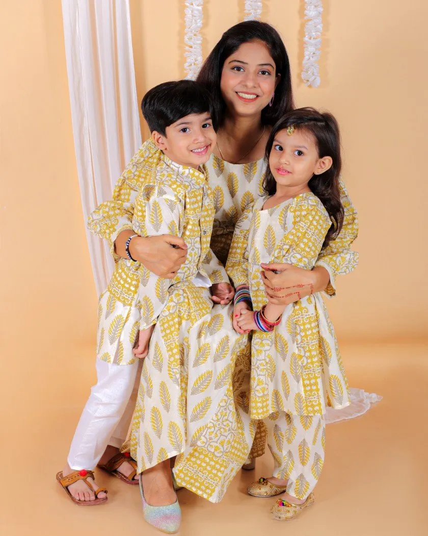 Twinning Combo-Madhupeela Floral Print Anarkali Kurta Set With Boys Jacket Kurta Pajama Set
