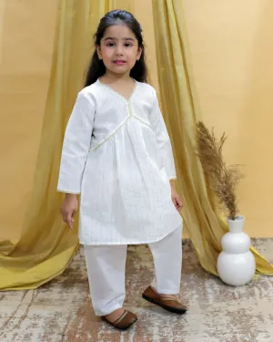 White Lotus Girls Kurta Pajama Set